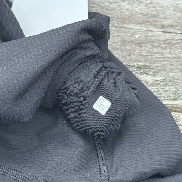 Lululemon Align High-Rise Ribbed Short 6" Black size 12 NWT BIKE SHORTS - Picture 6 of 7